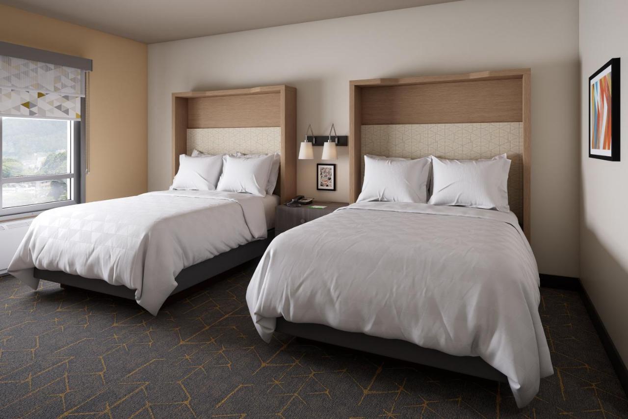 Holiday Inn - Long Island - Islip Arpt East By Ihg Holtsville Екстер'єр фото