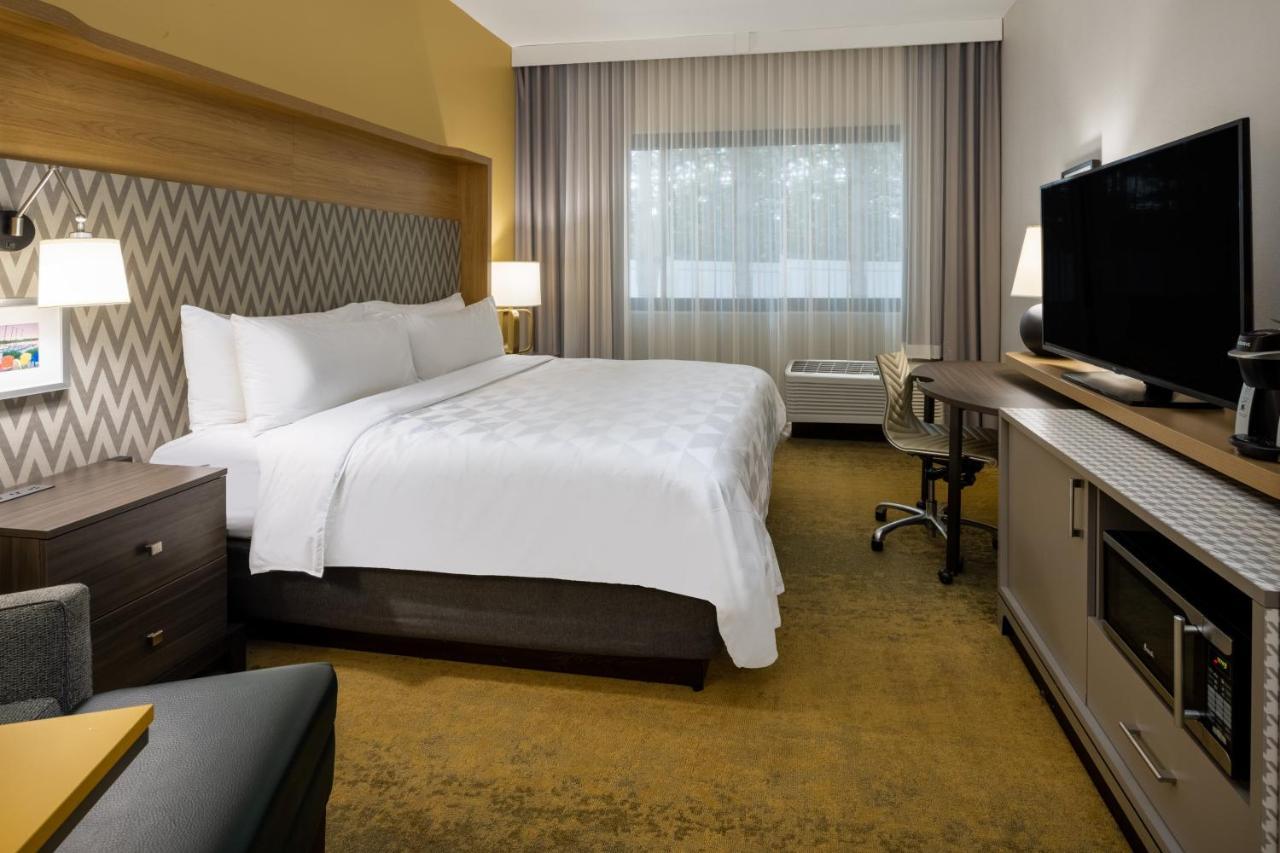 Holiday Inn - Long Island - Islip Arpt East By Ihg Holtsville Екстер'єр фото