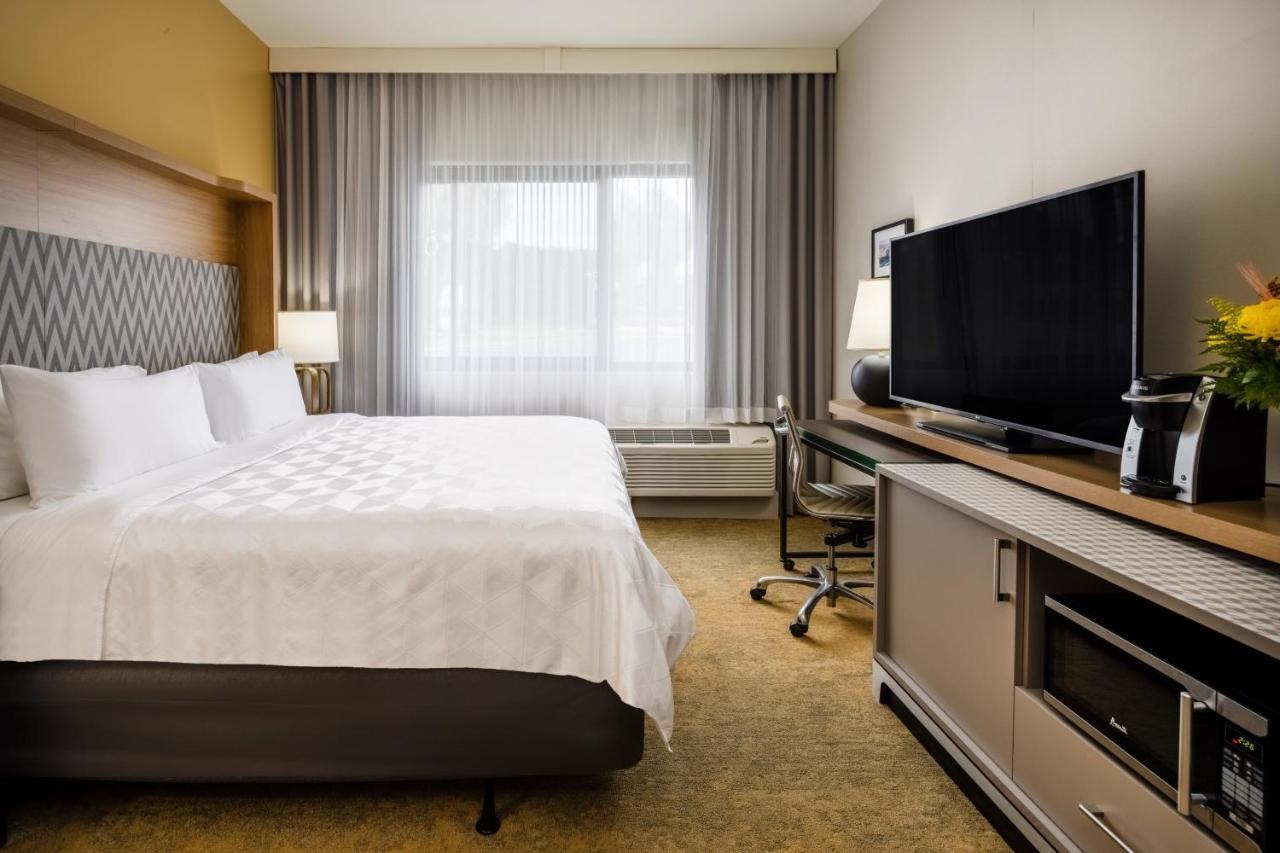Holiday Inn - Long Island - Islip Arpt East By Ihg Holtsville Екстер'єр фото